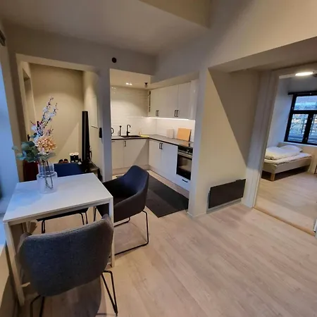 Lejlighed And Spacious For 8 *